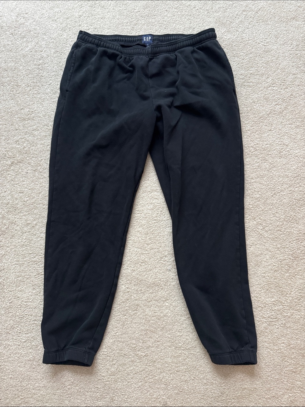 GAP Men’s Black Elastic Waist Jogger Sweatpants